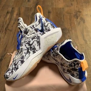 nike lebron soldier 14 sisterhood